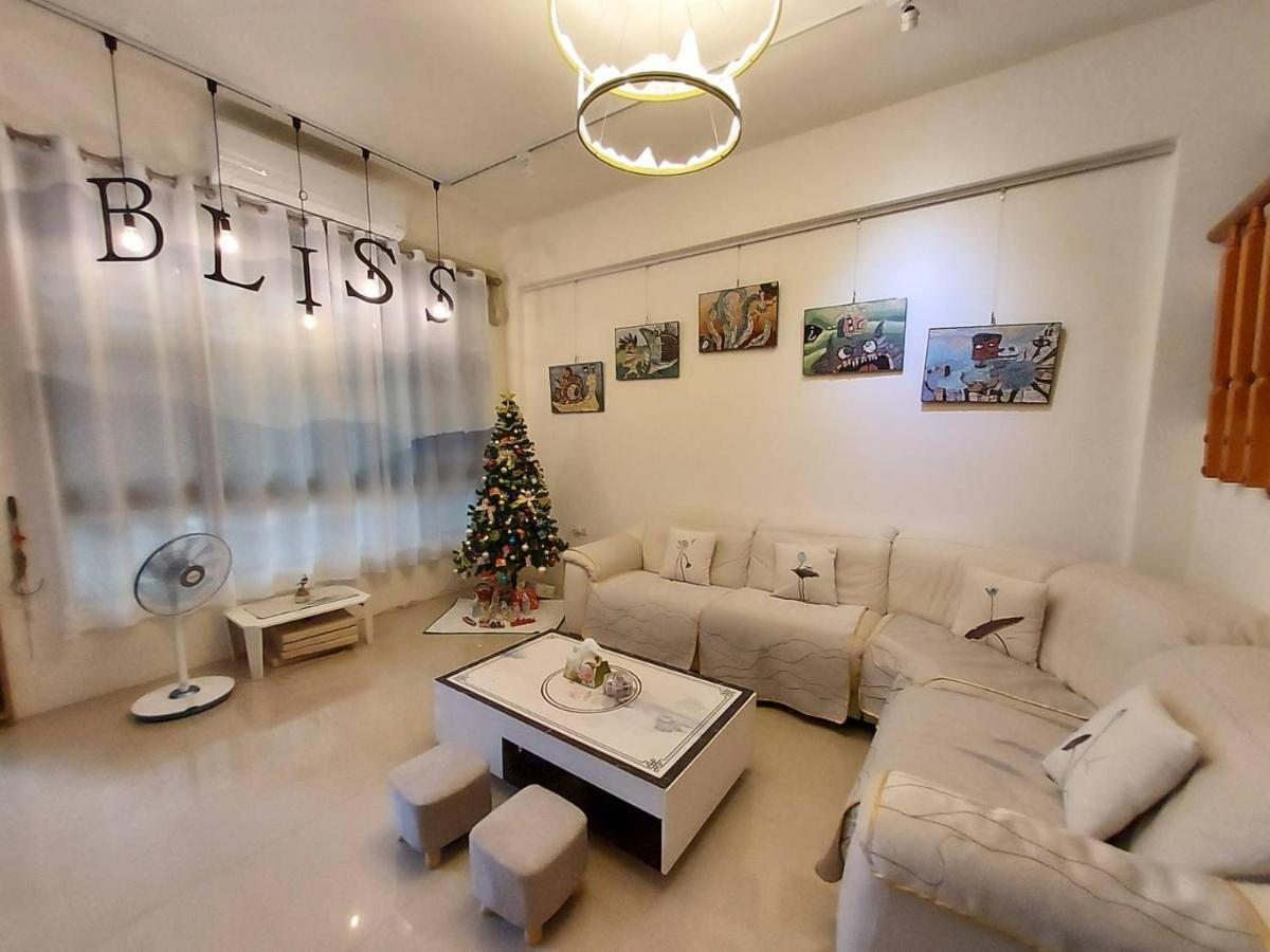 Bliss Inn Юли Екстериор снимка